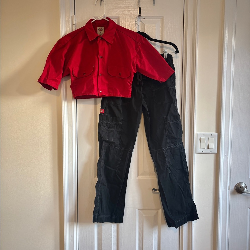 Dickies Matching workwear utility pants and crop top set